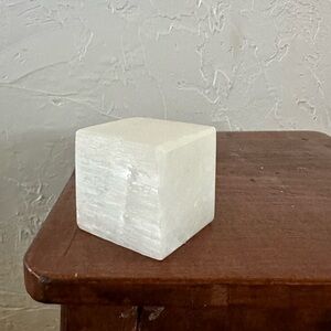 Satin Spar White Crystal Cube